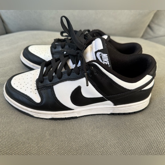 Nike Panda Low Dunk - Picture 4 of 7
